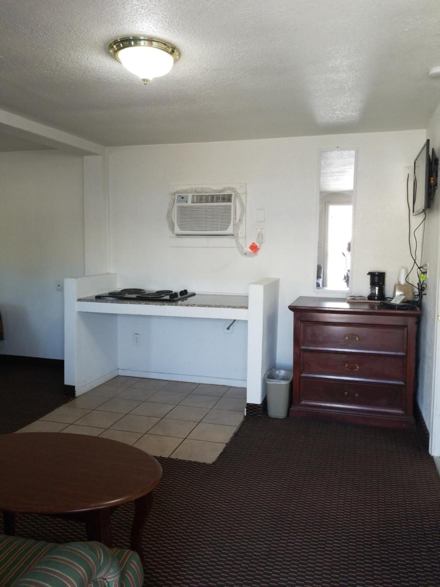 Budget Inn Hamilton Стая снимка