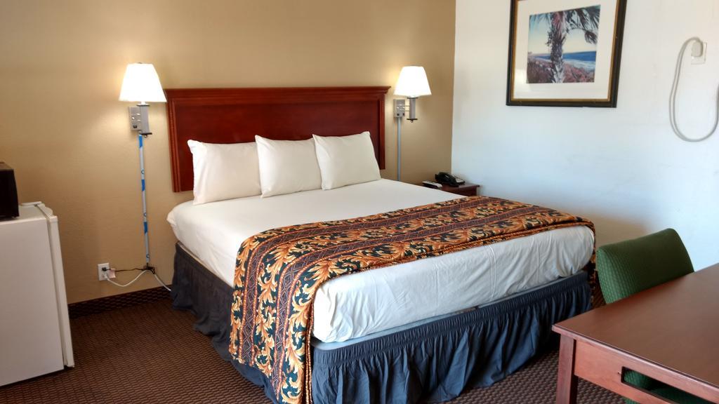 Budget Inn Hamilton Екстериор снимка